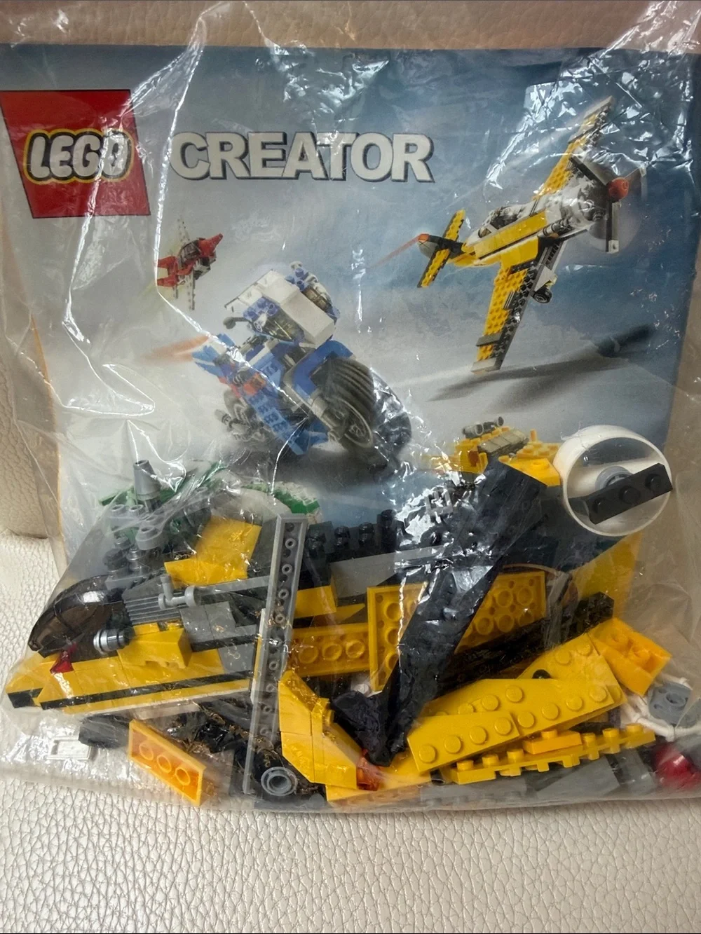 Lego Creator Yellow and Black Airplane & Helicopter Models (6745) EUC